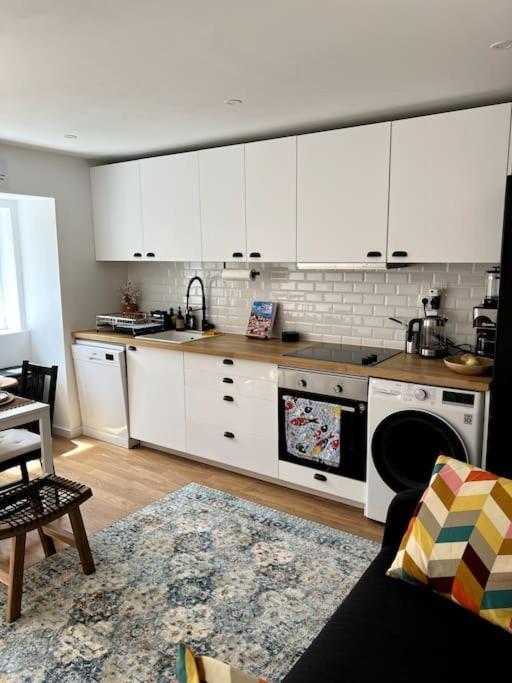 Apartament Luxury Artistic Digital Nomad Getaway W/ Terrace Lizbona Zewnętrze zdjęcie